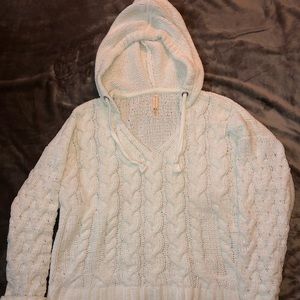 🤍 Beautiful Ivory Oversized Hooded Sweater